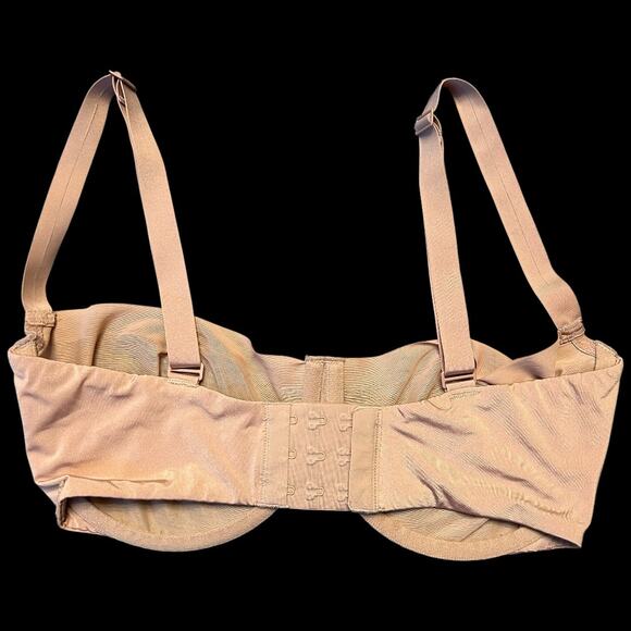 EUC SKIMS Unlined No Show Balconette Bra in Clay $58 Size 32DD - Picture 5 of 6
